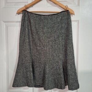 WHBM Black/White Tweed Fishtail Skirt Size 0